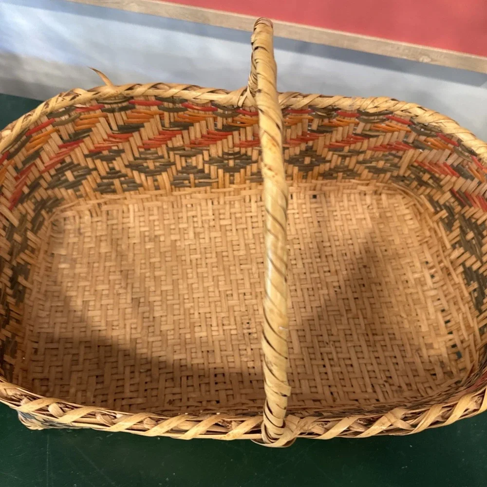 Large Rectangle Choctaw Basket Look at pics closely